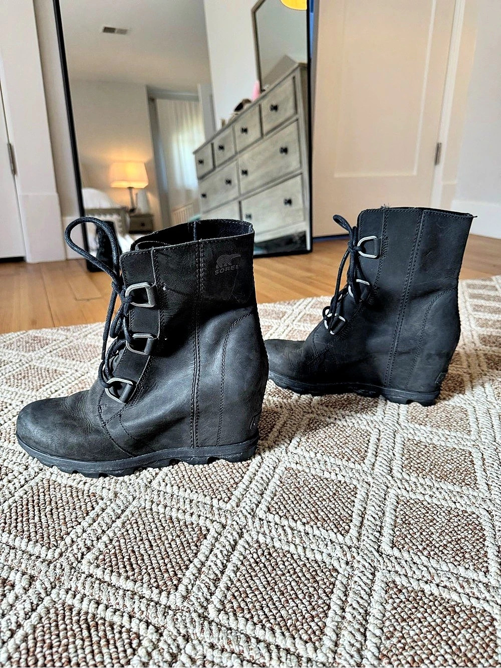 Sorel Black Lace-Up Wedge Boots US 9 - Picture 2 of 6
